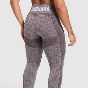 Gymshark Gray High-Waisted Leggings with Seamless Design